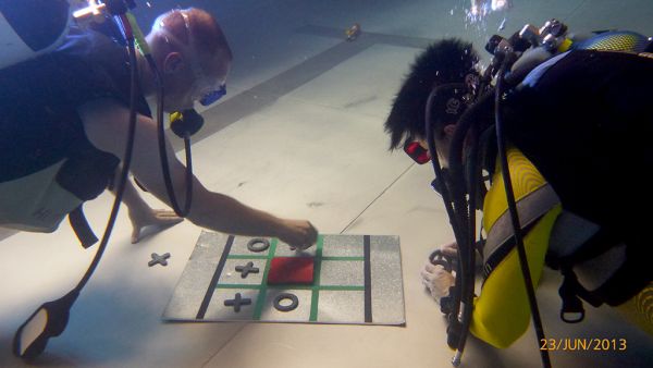 taucher htcnidderau2