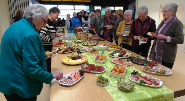 familie fruehstueck1