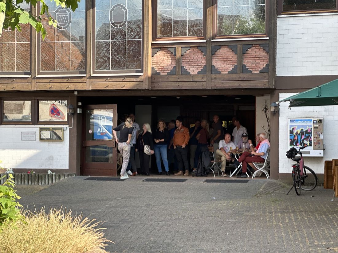 protesfadlindsal az1