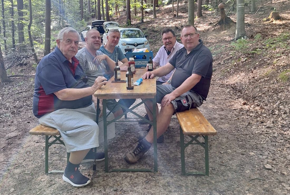 Von links: Volkmar Hundhausen, Ruben Hundhausen, Helmut Fischer, Helmut Bluhm und Reiner Tasch.