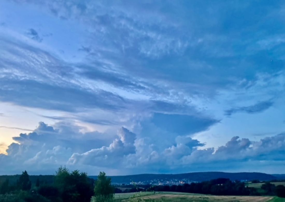 wolkengewittgn az1