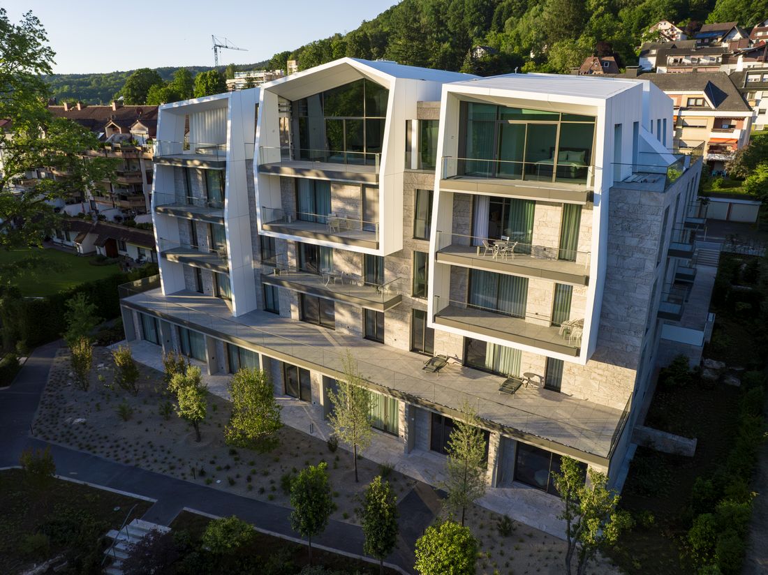 losangelesstrauss az4