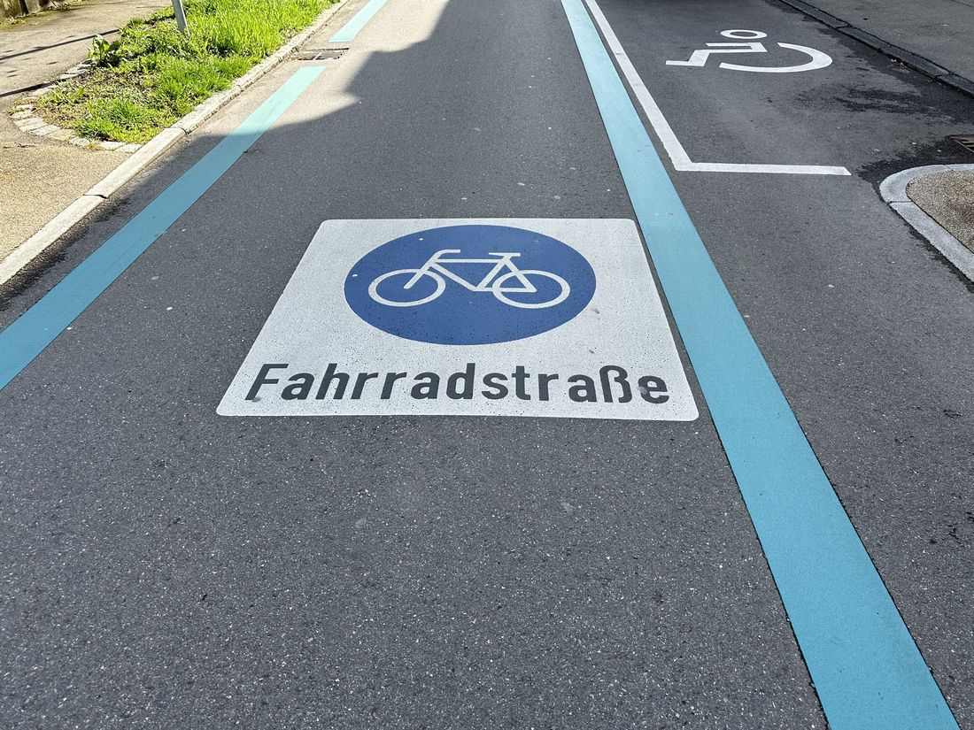 logo fahrradstrasse