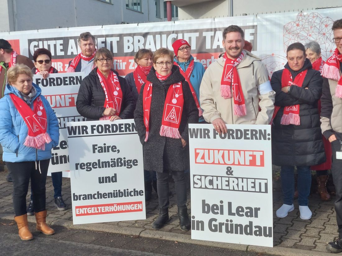 bauerhinwarnstreik az