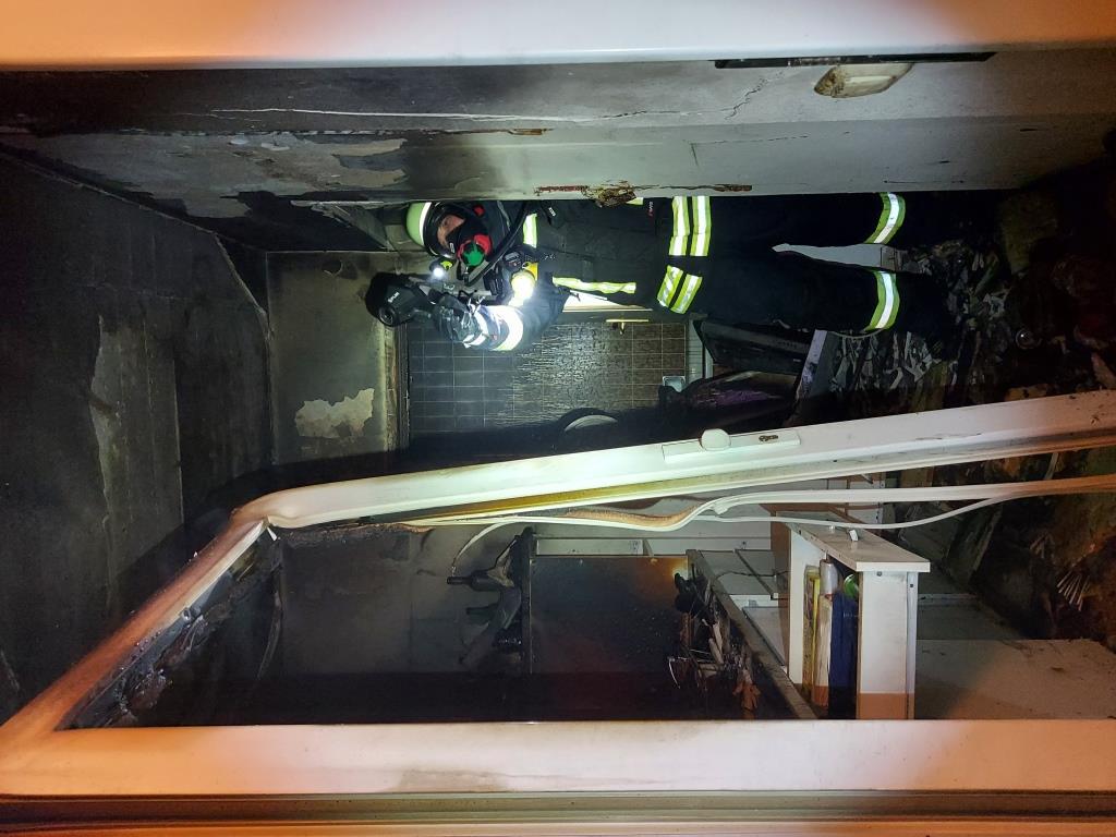 fritseusezimmerbr az1