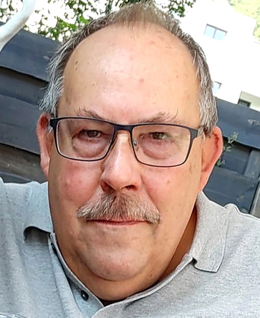 hansjoervogler az1
