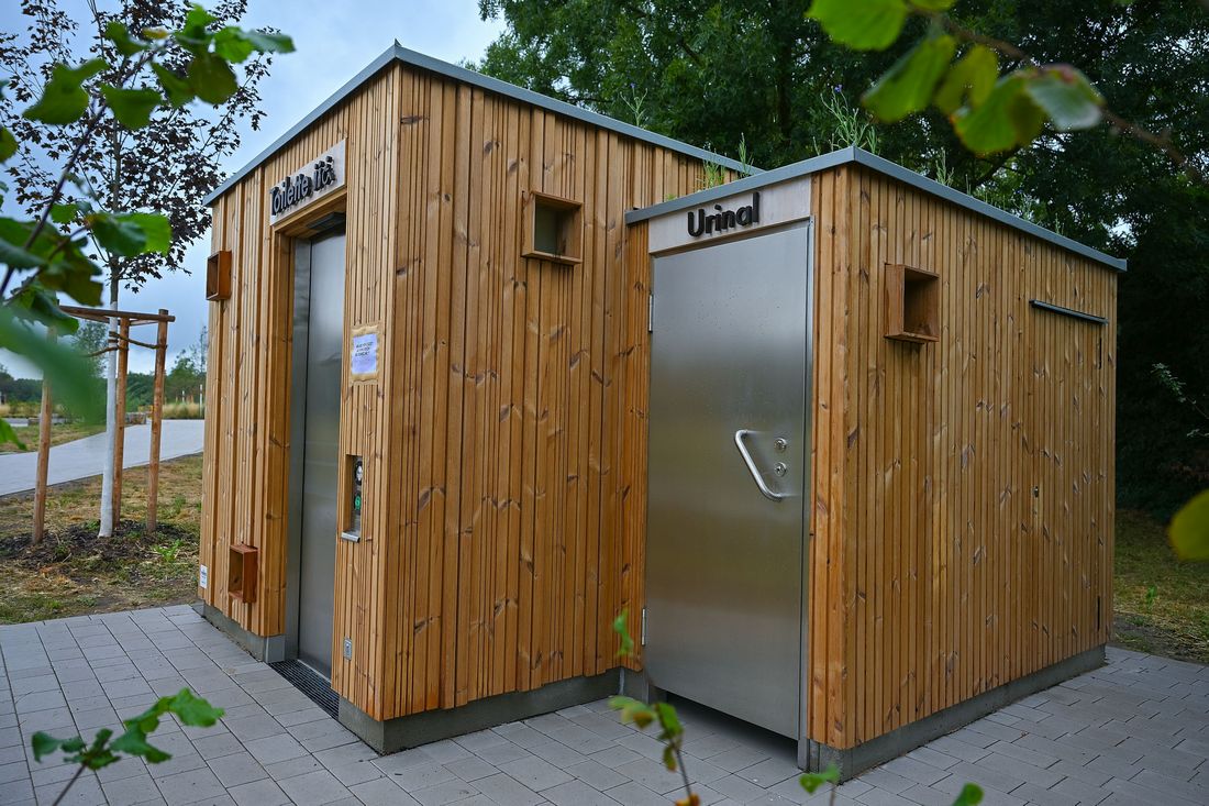 neutoilettenhoch az1