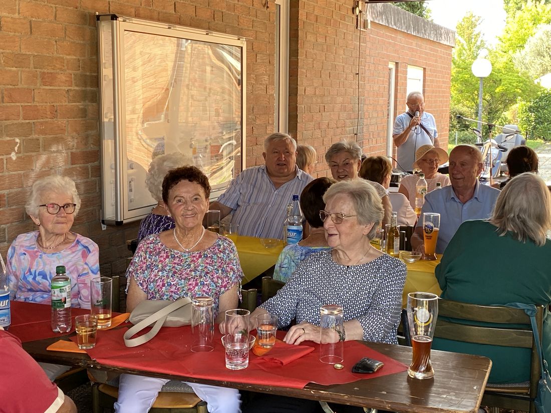 sommerfesterloeser az