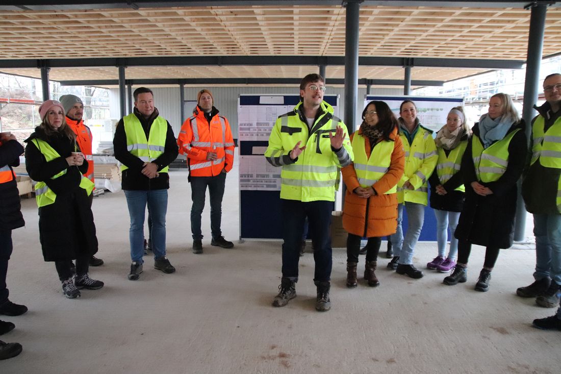 freibadshcluestadt az