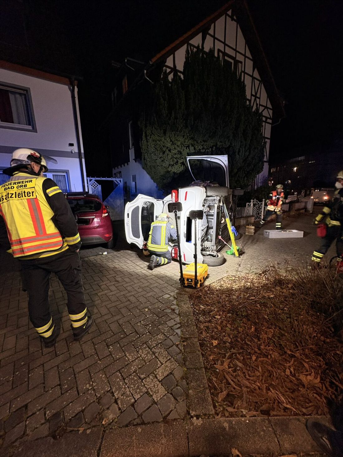 jahnstrobpkwseite az1