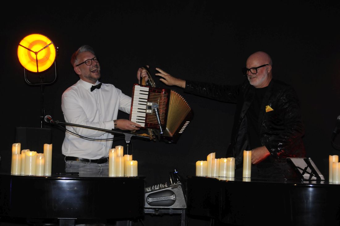 kerzenscheiniorbst az1