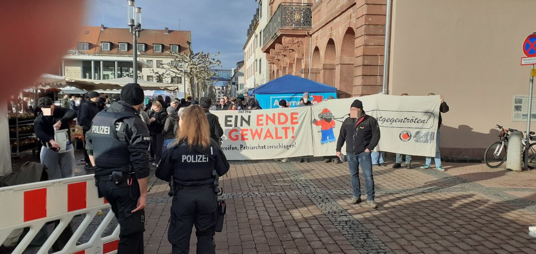 Hanau: Erneut ANTIFA-Protest bei AfD-Wahlkampfstand