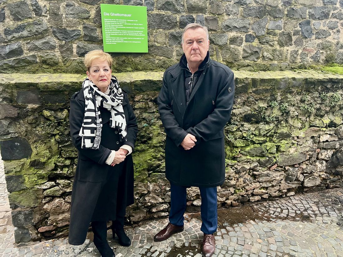 Kaminsky und Funck gedenken der Opfer des Nationalsozialismus
