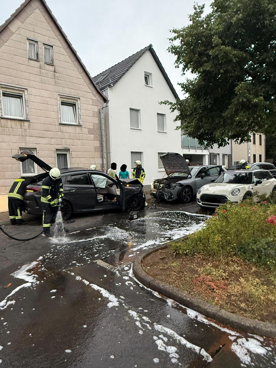 buedeshschoenun az1