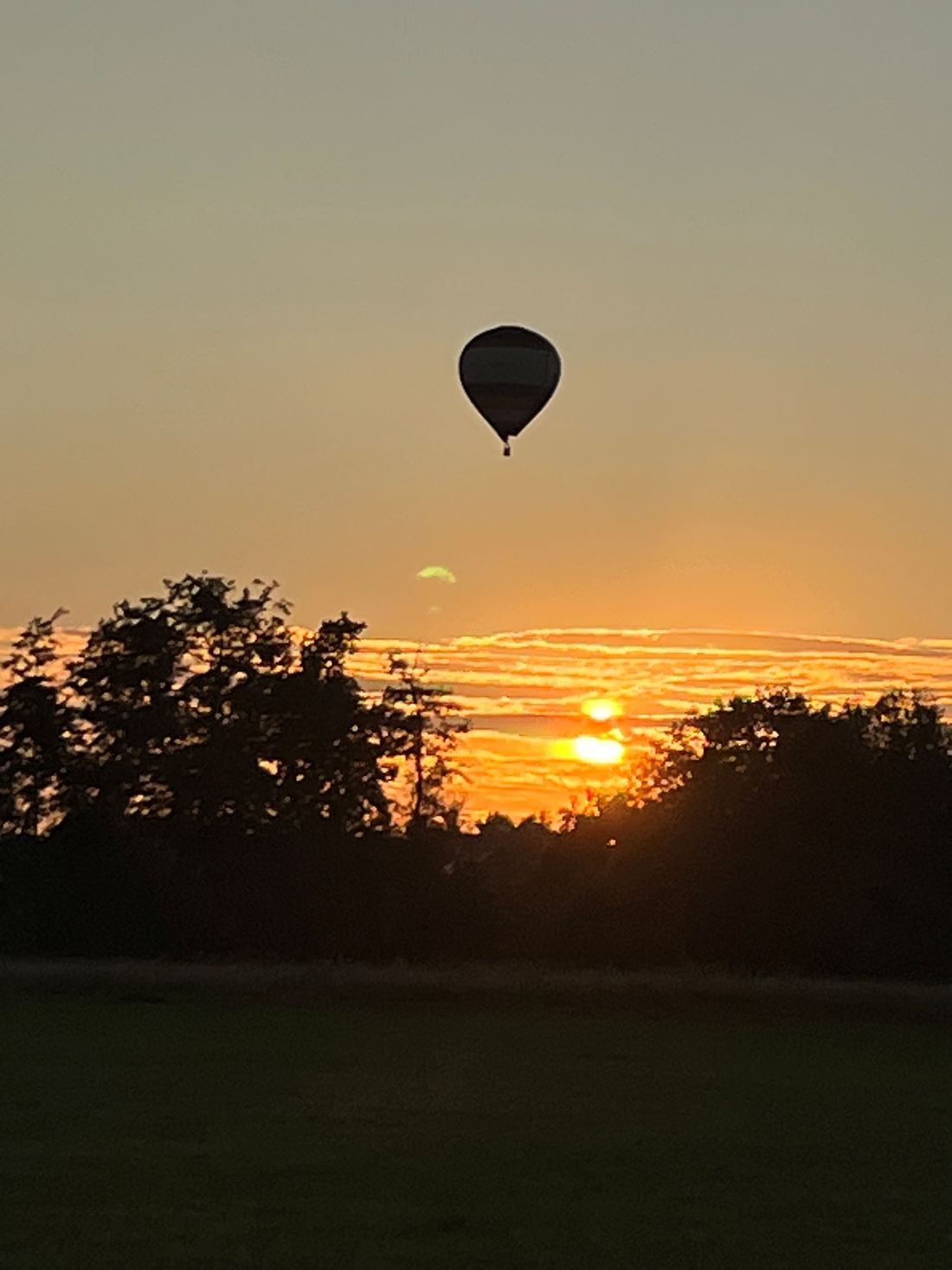 heissluftbalomschlo az