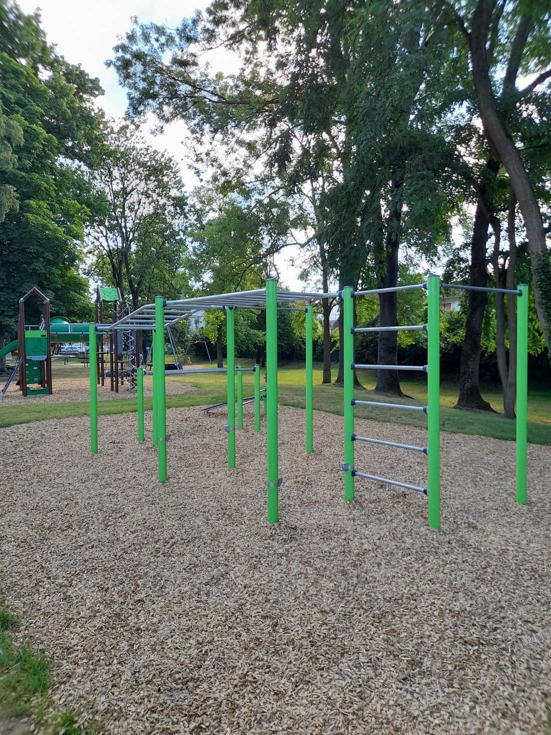 spielplcdugroskska az2