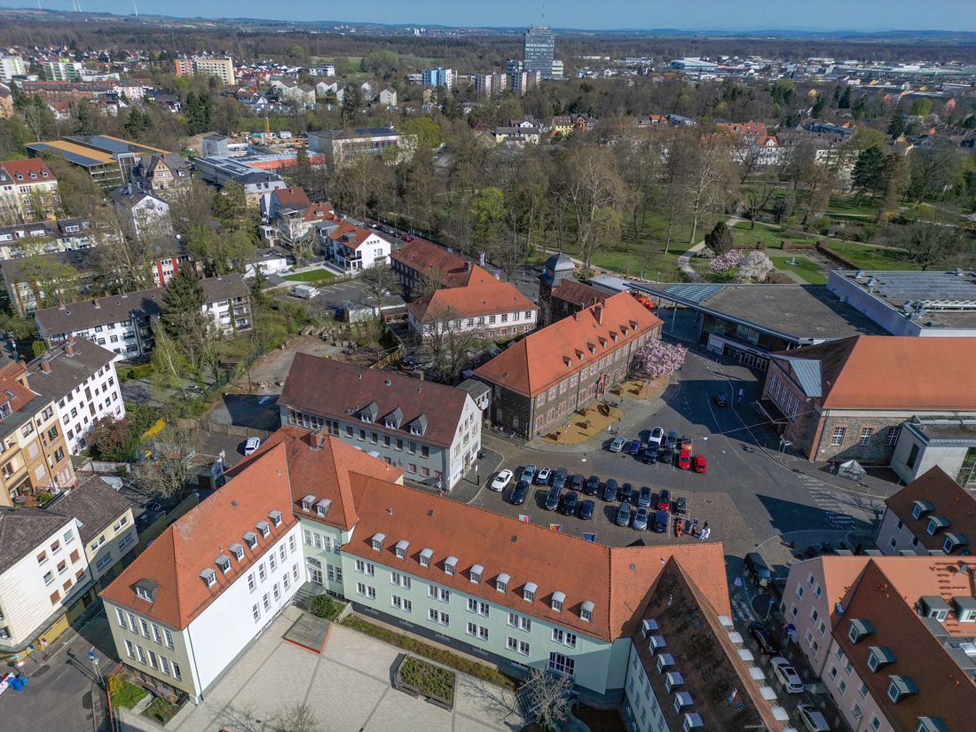 schlossabrukrs az1
