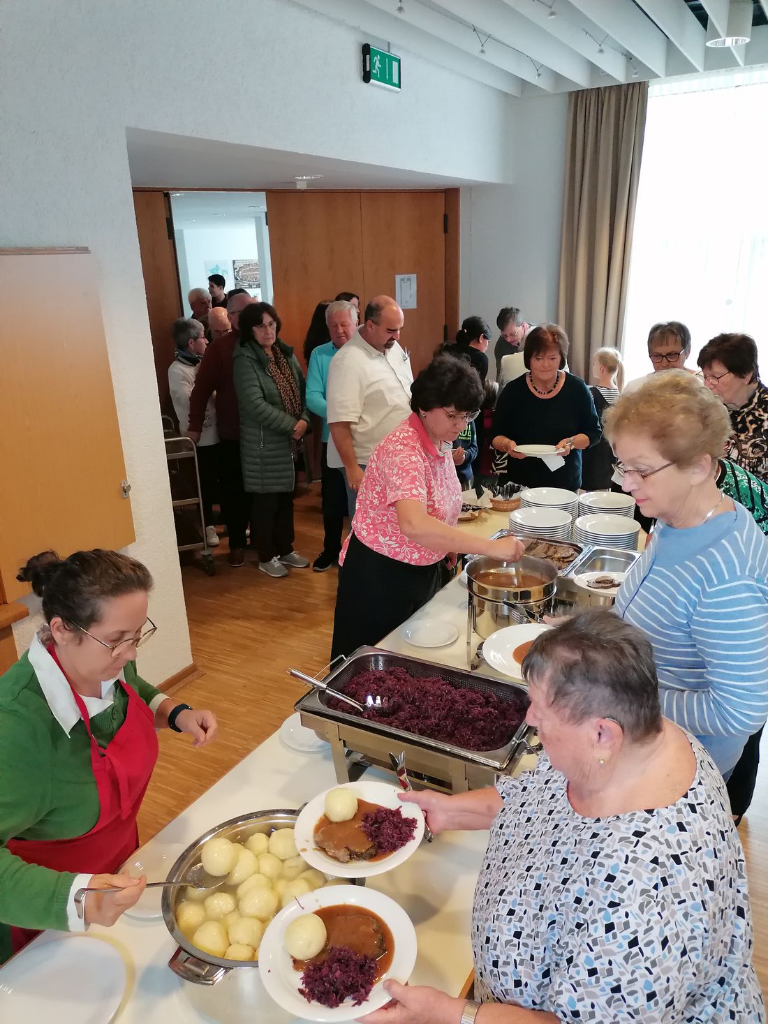 weltaneinemtisch az