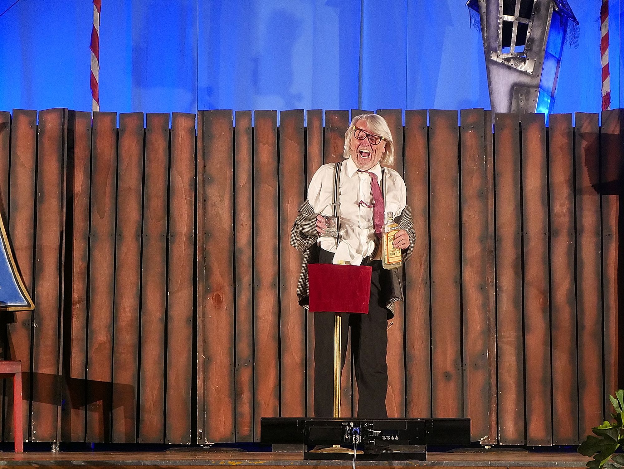 kikerikiinerlena az1