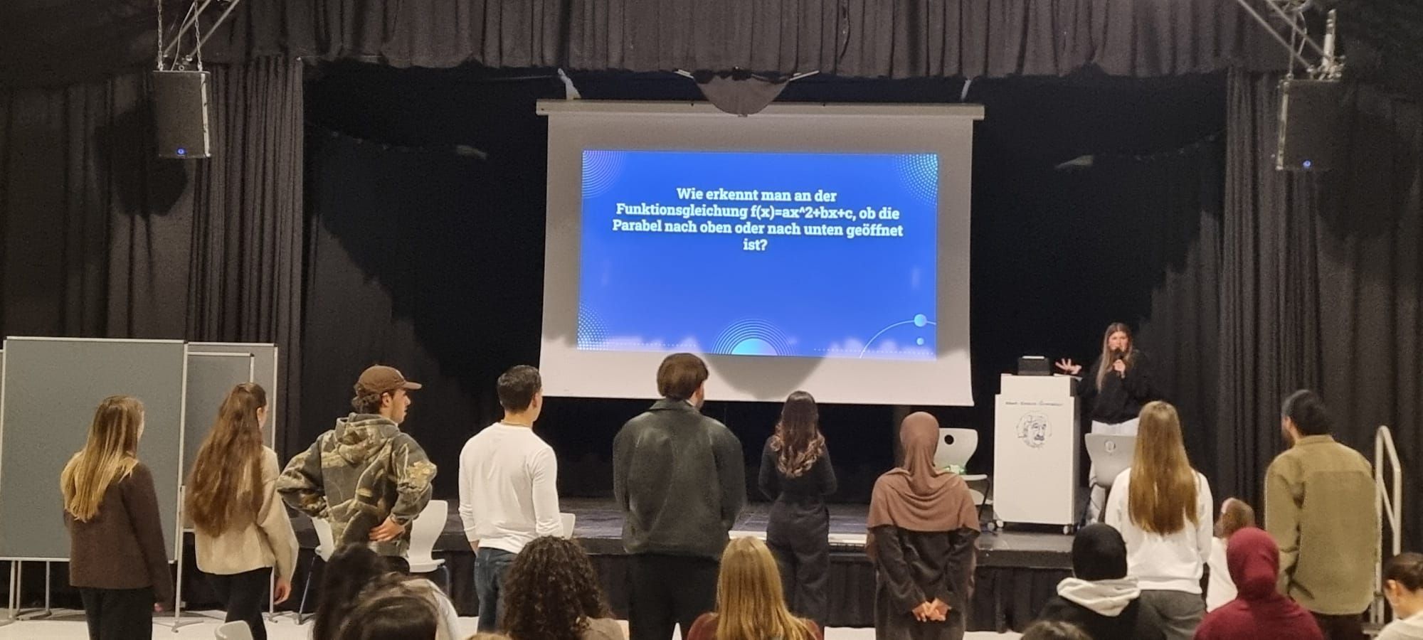 nachtindershcumain az2