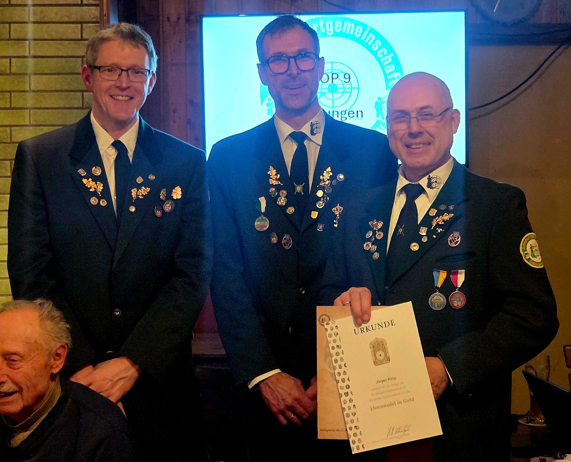 schiesspbiebehrun az1