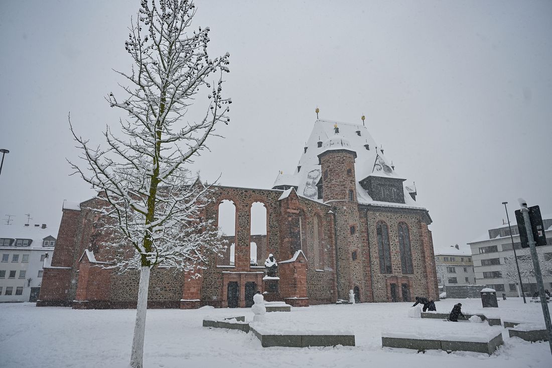 schneefallinhanauch az1