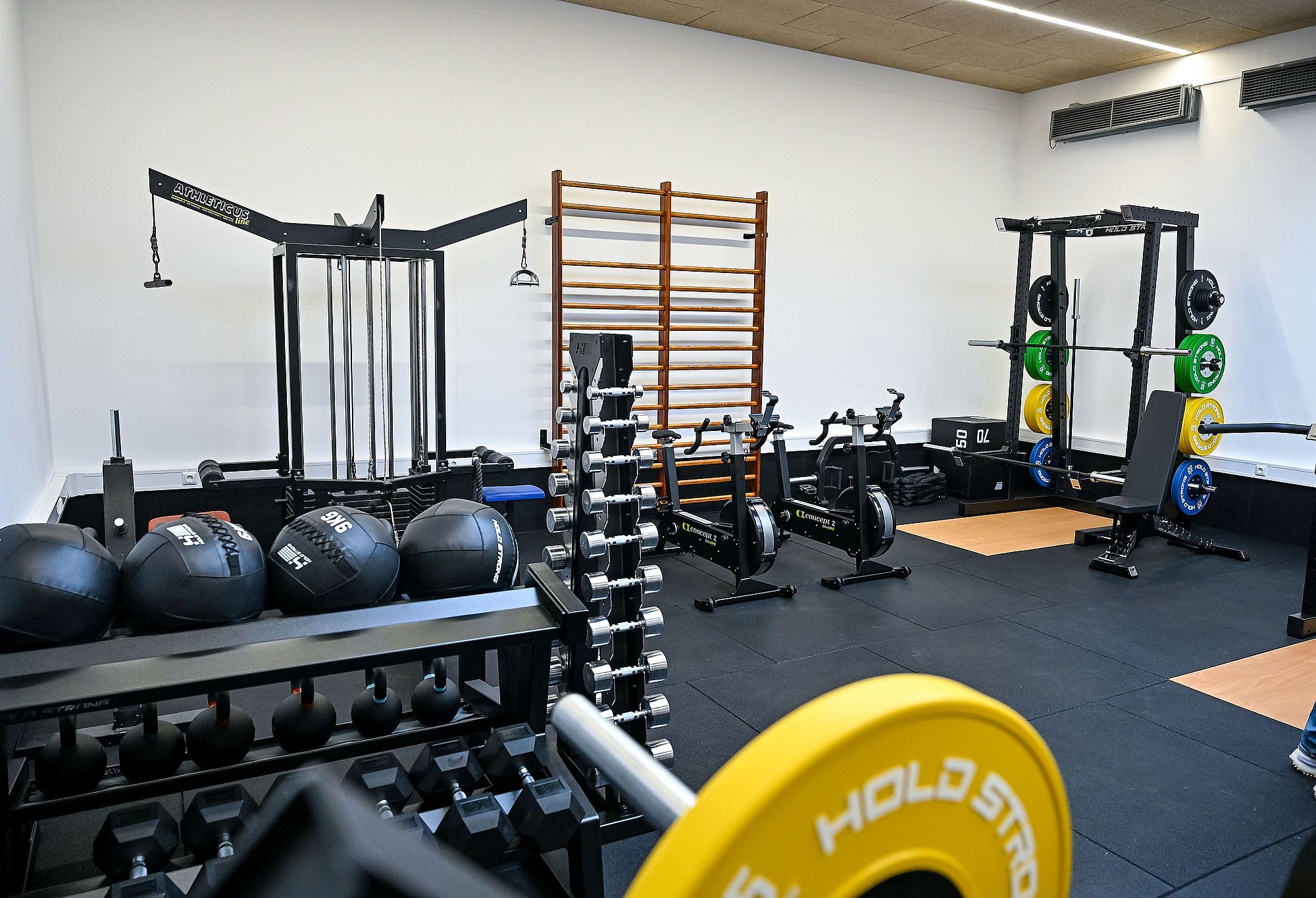 kraftraummkhallehu az1