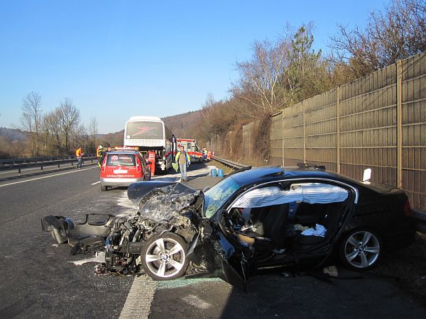 Schulbusunfall A66 13