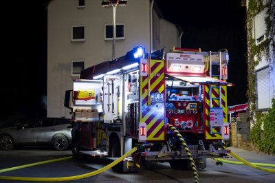 Brand in Übergangswohnheim – 3 Personen gerettet – Wohnhaus unbewohnbar