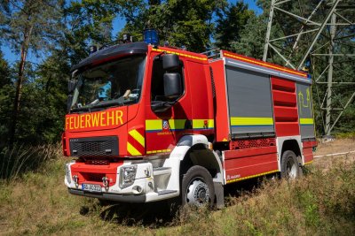 Größerer Waldbrand in Hanau-Großauheim