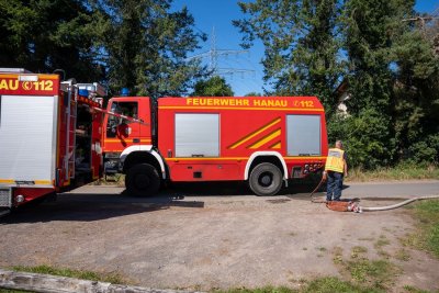 Brennender Holzpolter sorgt für größeren Einsatz