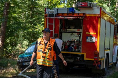 Größerer Waldbrand in Hanau-Großauheim
