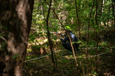 Brennender Holzpolter sorgt für größeren Einsatz